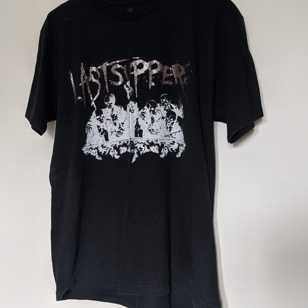 Tshirt - Picture 2 of 3